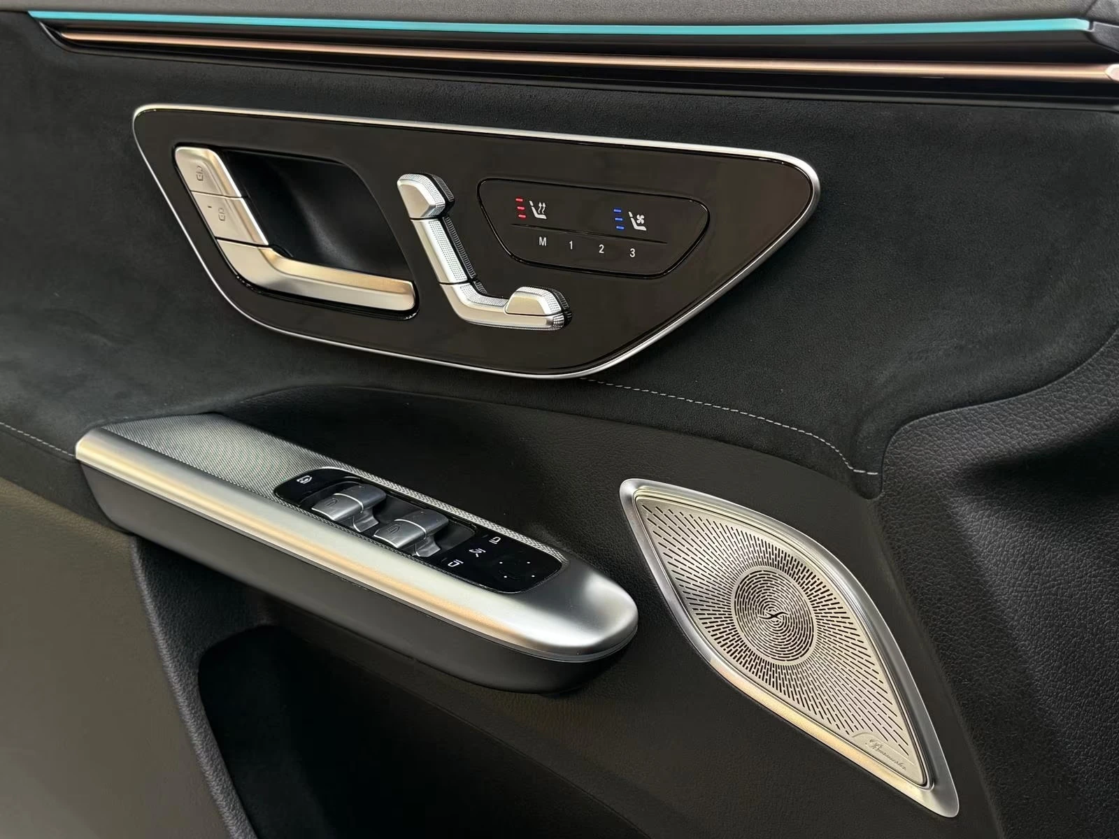 Mercedes-Benz EQE 43 AMG/SUV/4-MATIC/BURM/PANO/HEAD UP/360/ | Mobile.bg � ����������� 7