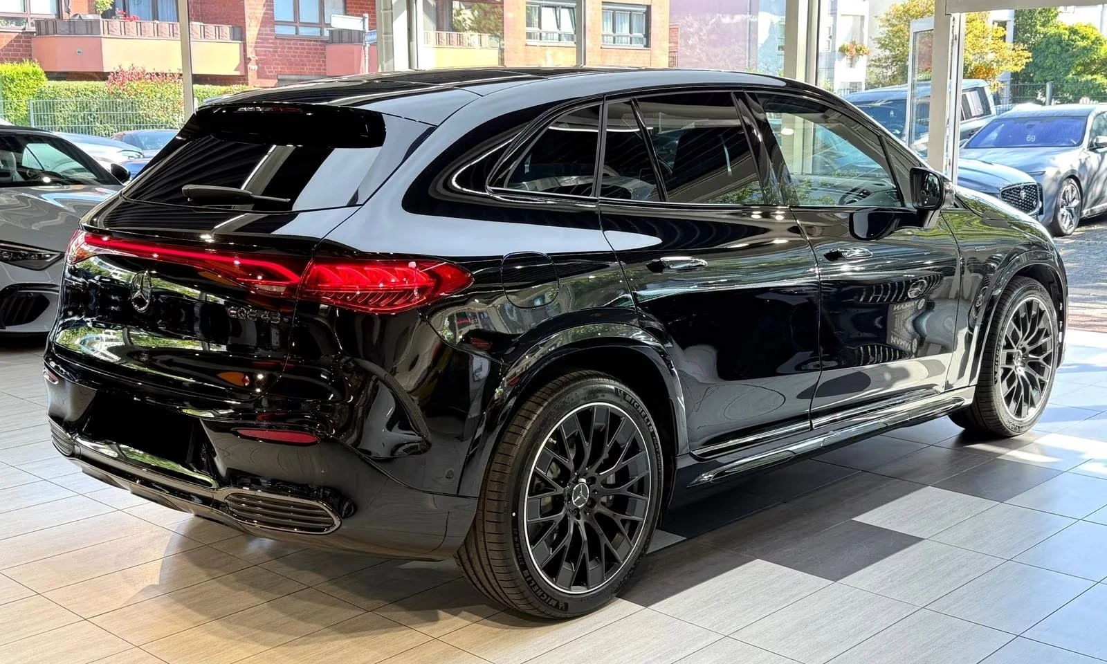 Mercedes-Benz EQE 43 AMG/SUV/4-MATIC/BURM/PANO/HEAD UP/360/ | Mobile.bg � ����������� 6