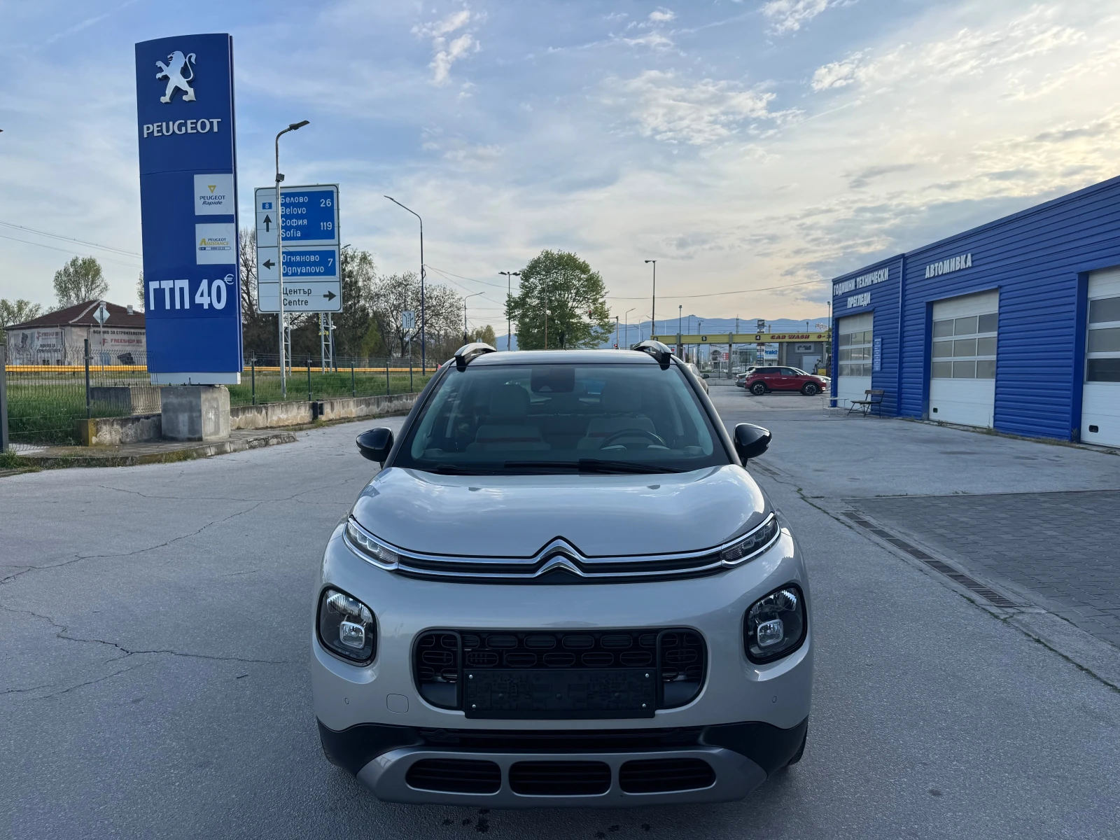 Citroen C3 Aircross 1.6 blue-HDI shine 120kc, снимка 8 - Автомобили и джипове - 54229660