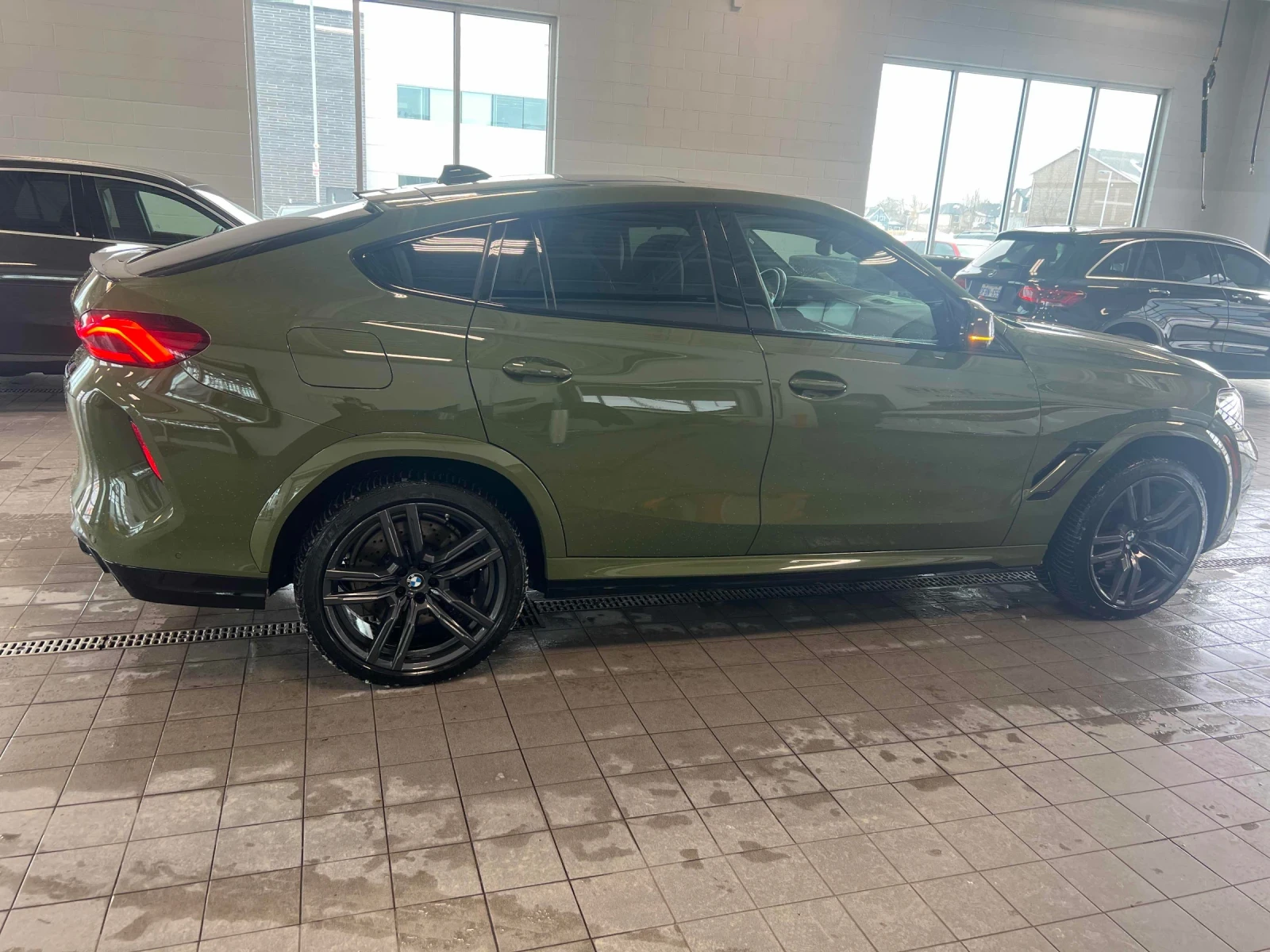 BMW X6 M COMPETITION * ОБДУХВАНЕ * BOWERS AND WILKINS, снимка 3 - Автомобили и джипове - 54731092
