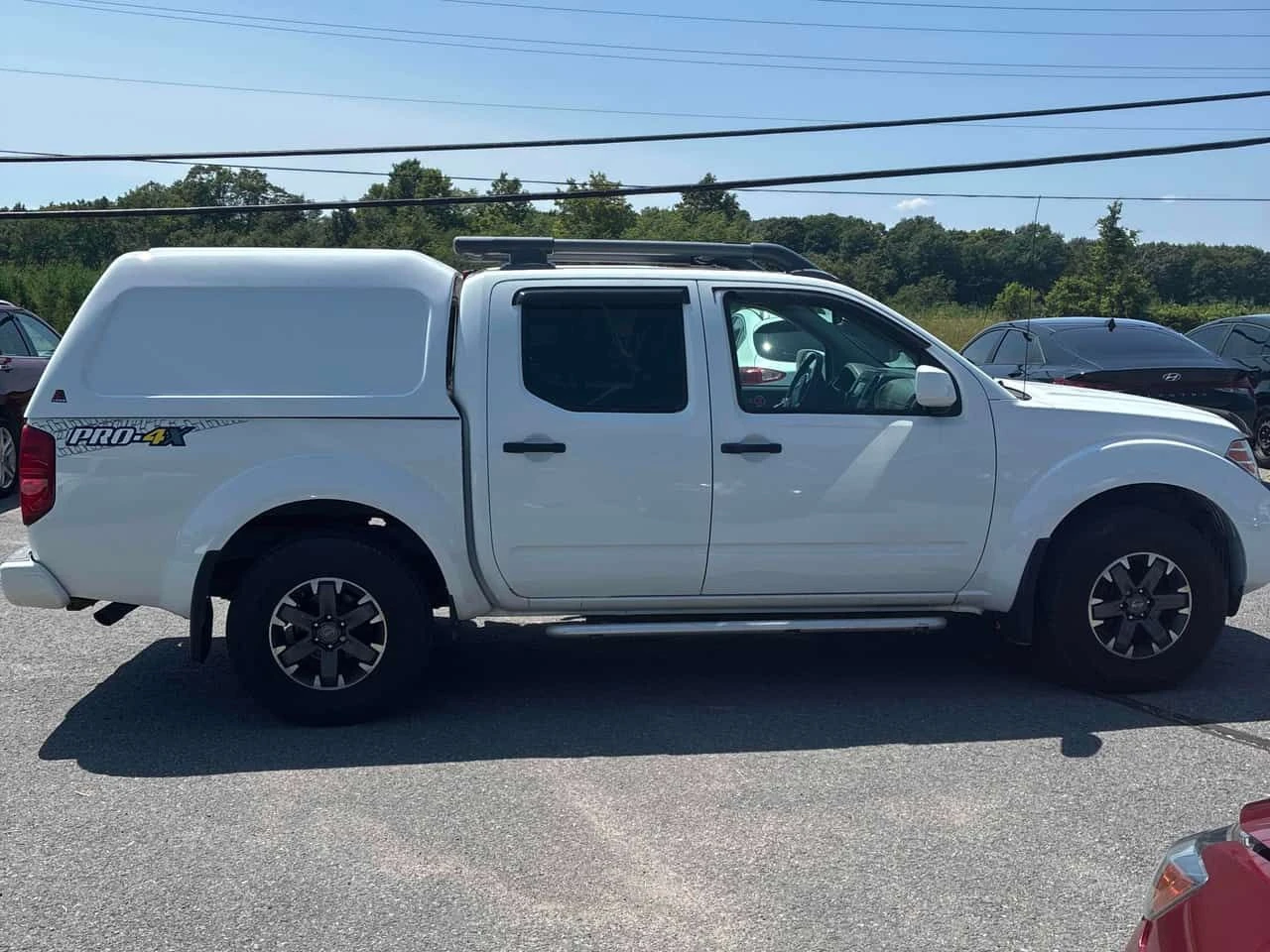 Nissan Frontier Crew Cab PRO 4X Standard Bed 4x4 Auto, снимка 3 - Автомобили и джипове - 55416613