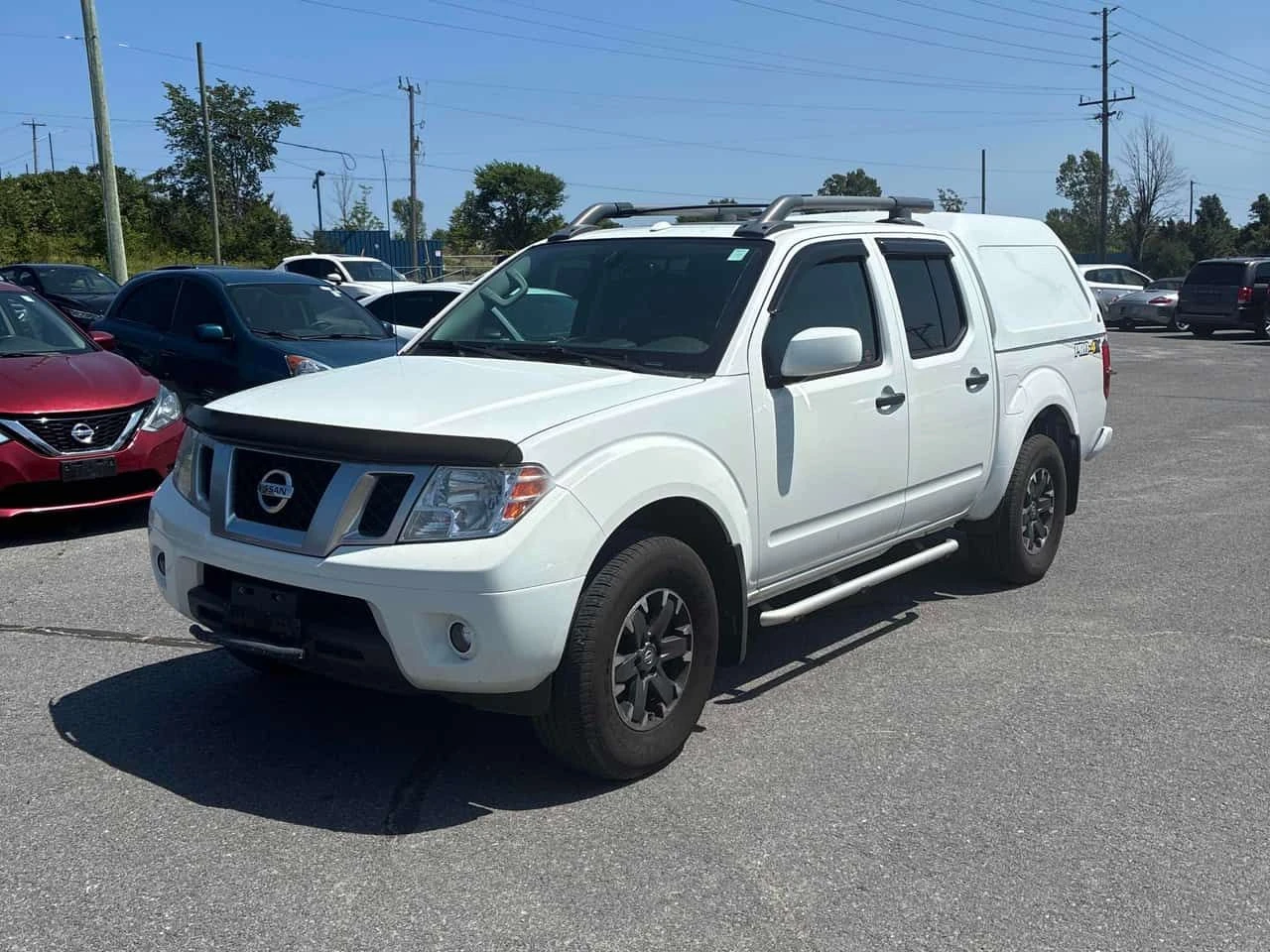Nissan Frontier * Crew Cab PRO 4X Standard Bed 4x4 Auto * CARFAX *