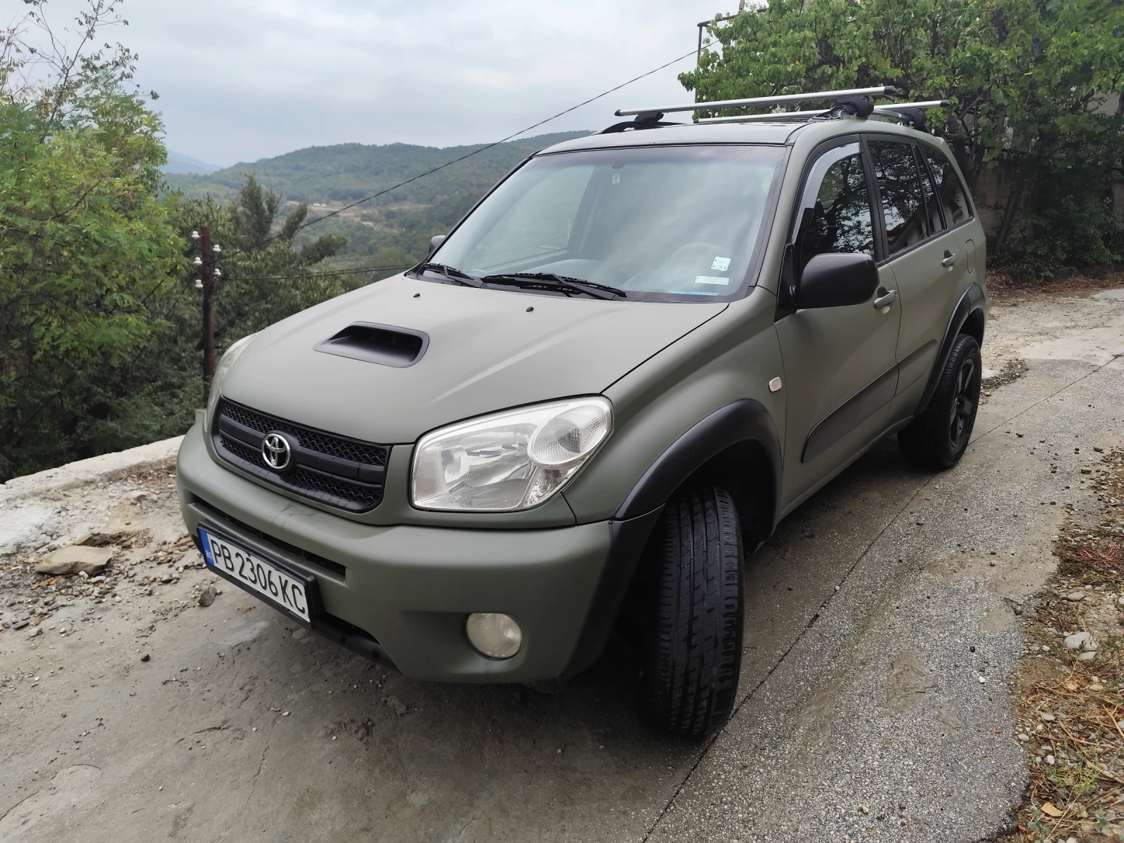 Toyota Rav4, снимка 11 - Автомобили и джипове - 55419639