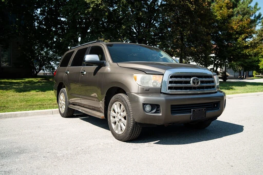 Toyota Sequoia PLATINUM* 5.7* JBL* КОЖА* ШИБИДАХ* КРАЙНА ЦЕНА, снимка 2 - Автомобили и джипове - 55530517
