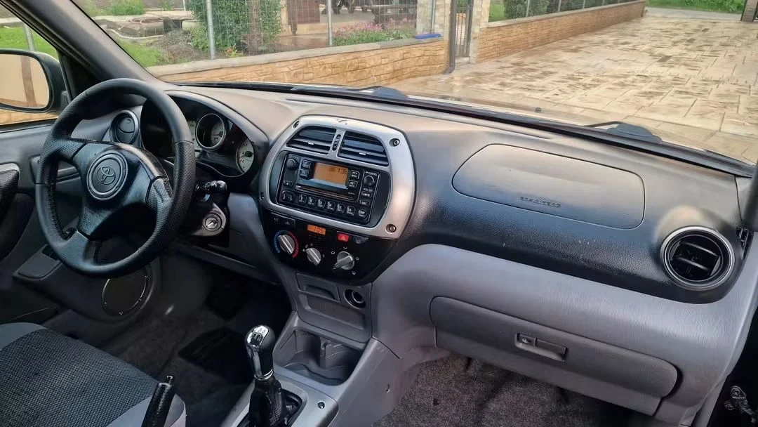 Toyota Rav4 2.0i-16V-150k.c= 4?4= , снимка 13 - Автомобили и джипове - 55804402