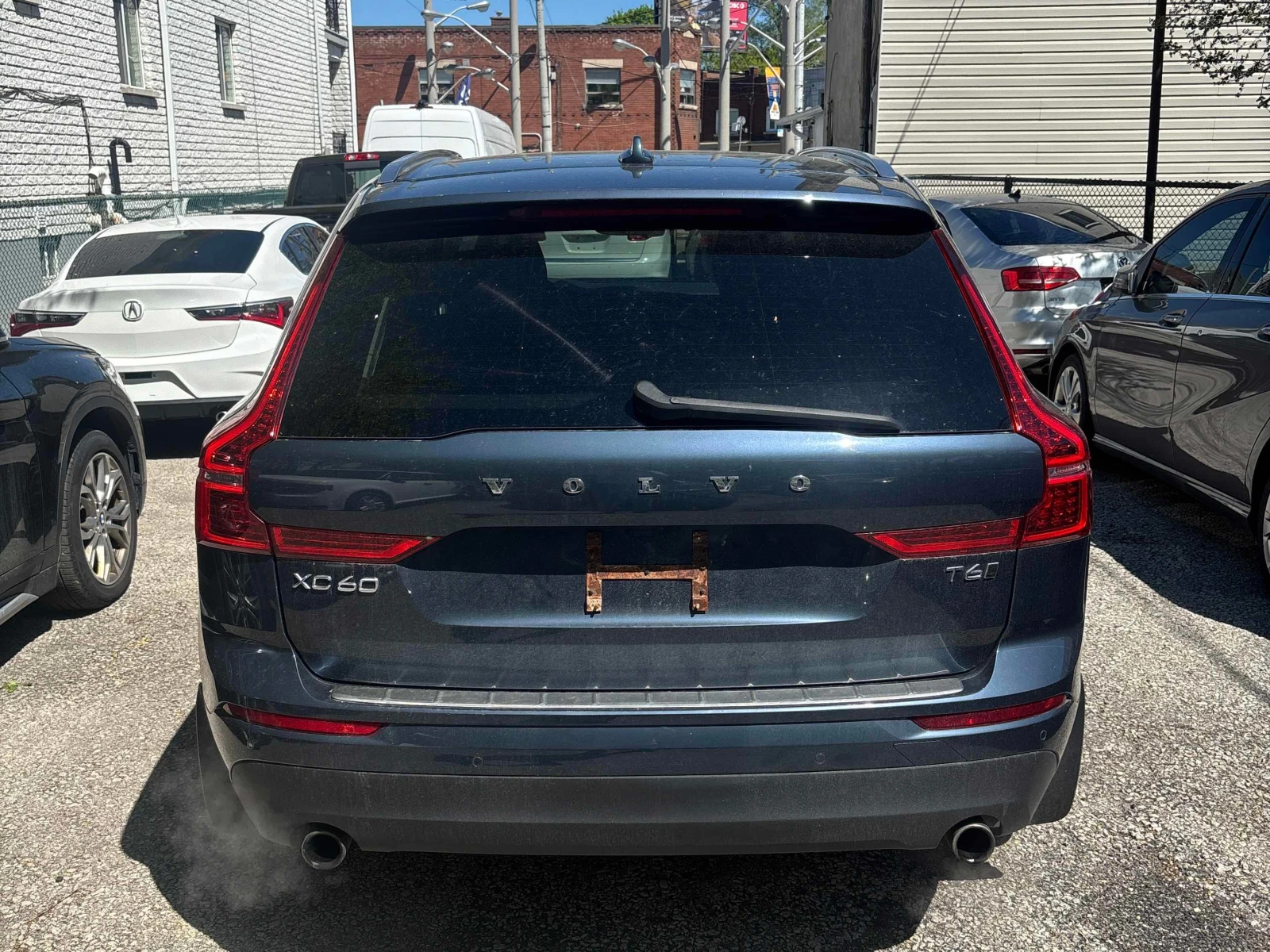 Volvo XC60 * Momentum * CARFAX * ОПЦИЯ ЗА ФИНАНСИРАНЕ, снимка 4 - Автомобили и джипове - 55979871