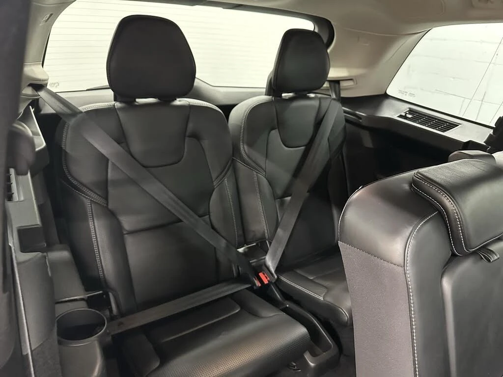 Volvo Xc90 T6 Inscription * Панорама * АвтоКредит(ЦЕНА ДО БГ), снимка 10 - Автомобили и джипове - 56202193