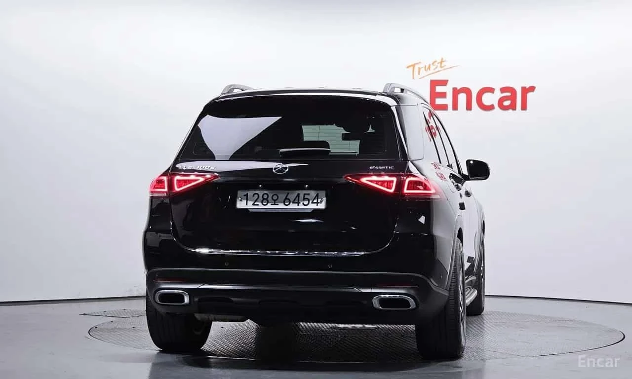 Mercedes-Benz GLE 300 d * 4MATIC * DRIVER ASSIST PKG * , снимка 4 - Автомобили и джипове - 56248486