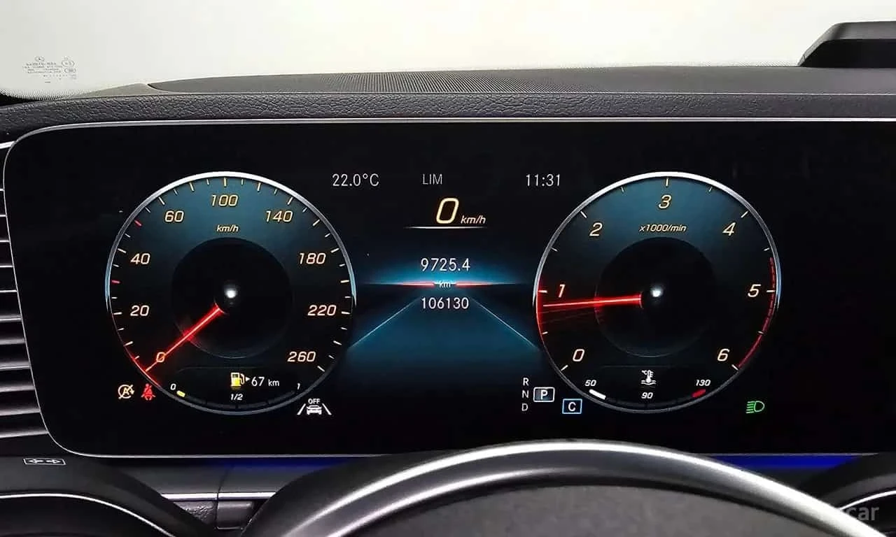 Mercedes-Benz GLE 300 d * 4MATIC * DRIVER ASSIST PKG * , снимка 8 - Автомобили и джипове - 56248486