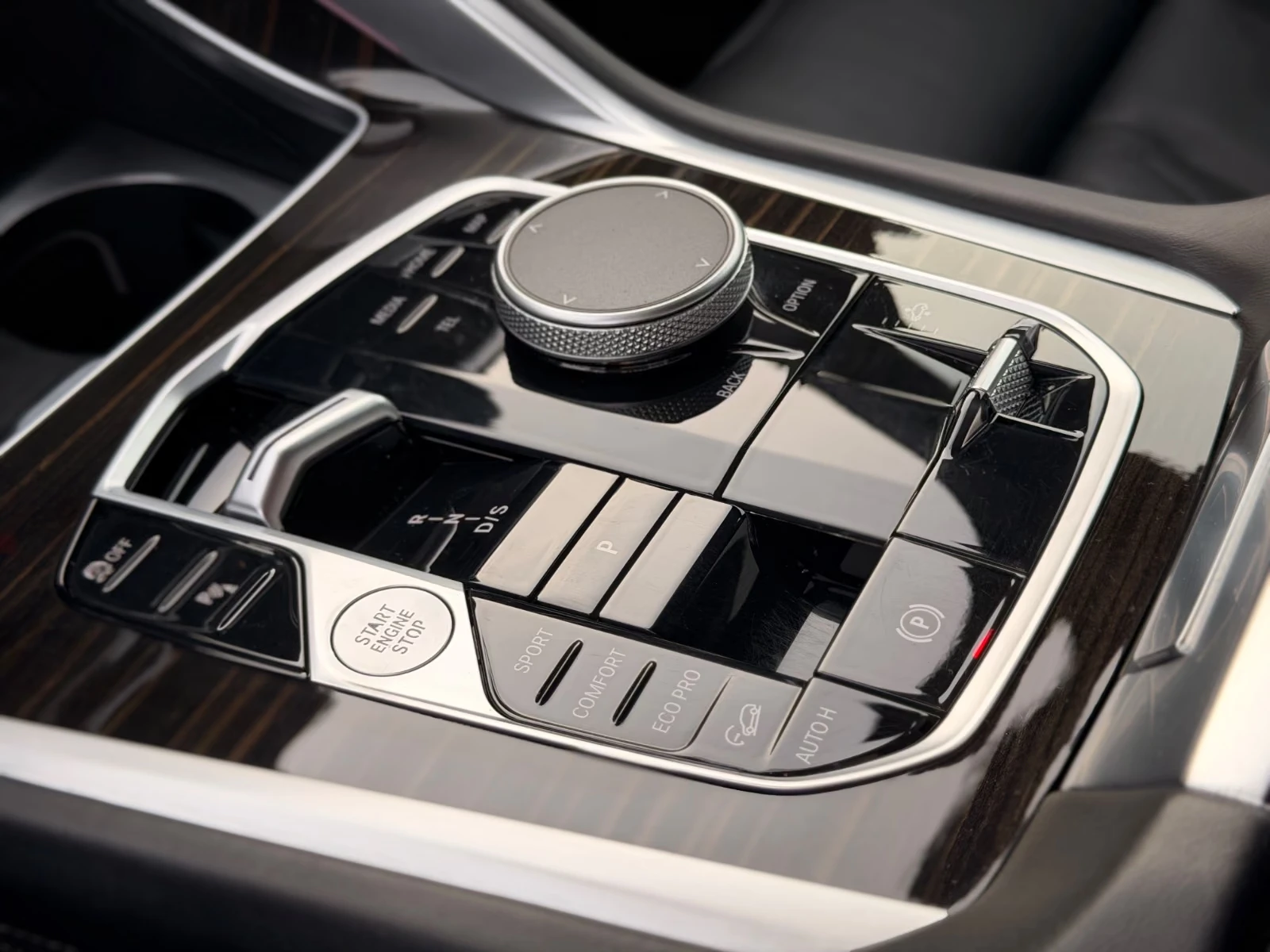 BMW X6 40d/xDrive/M-SPORT/INDIVIDUAL/SHADOW PACK/MASS/ | Mobile.bg � ����������� 7