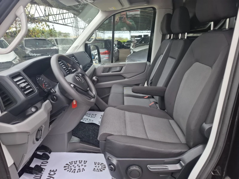 VW Crafter 2.0tdi /Средна база/ Euro6 Navi Камера, снимка 6 - Бусове и автобуси - 52454826