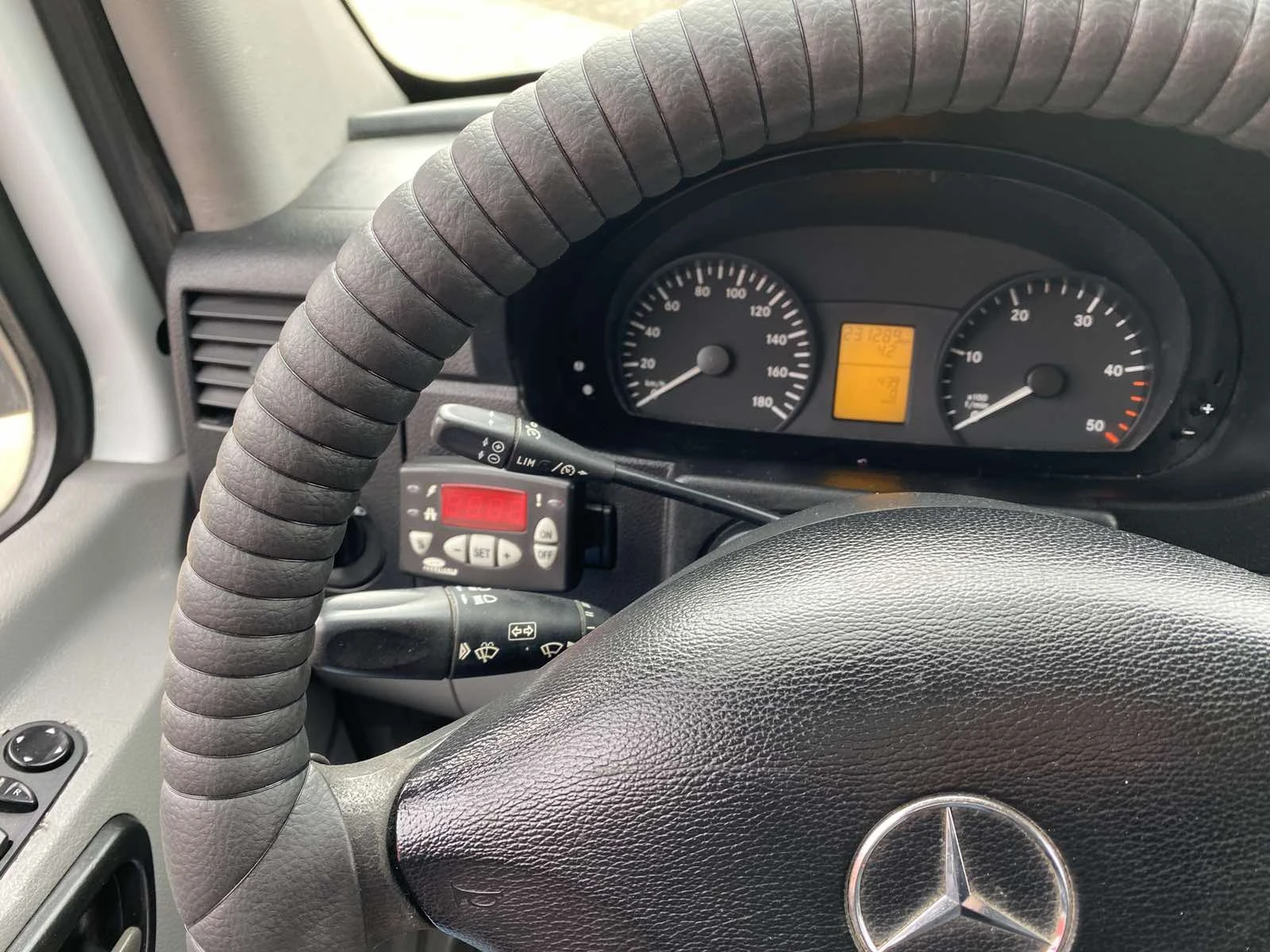 Mercedes-Benz Sprinter 313 с агрегат CARRIER XARIOS - изображение 8