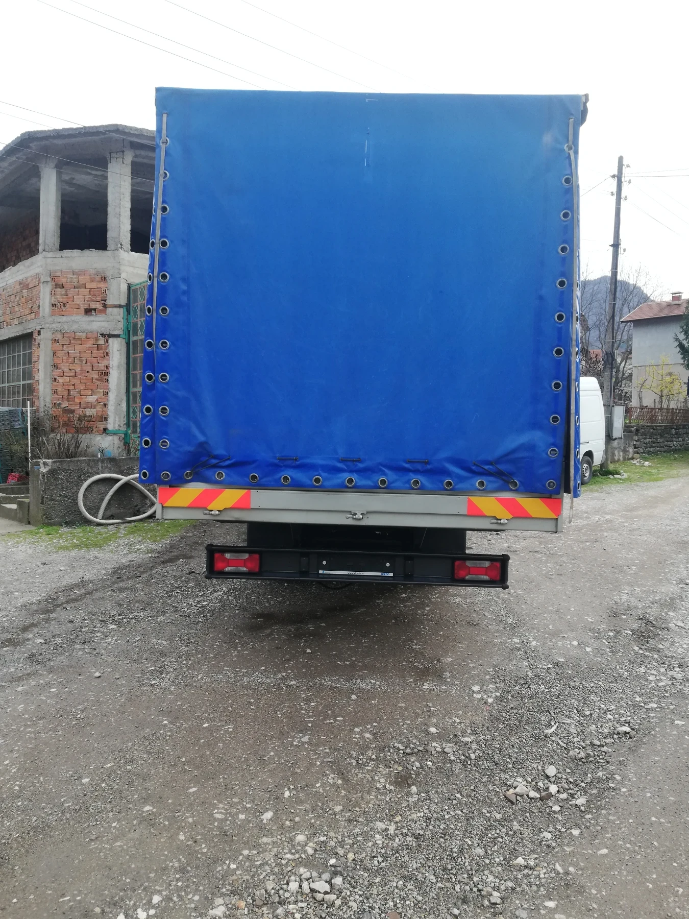 Iveco Daily, снимка 16 - Бусове и автобуси - 55743231