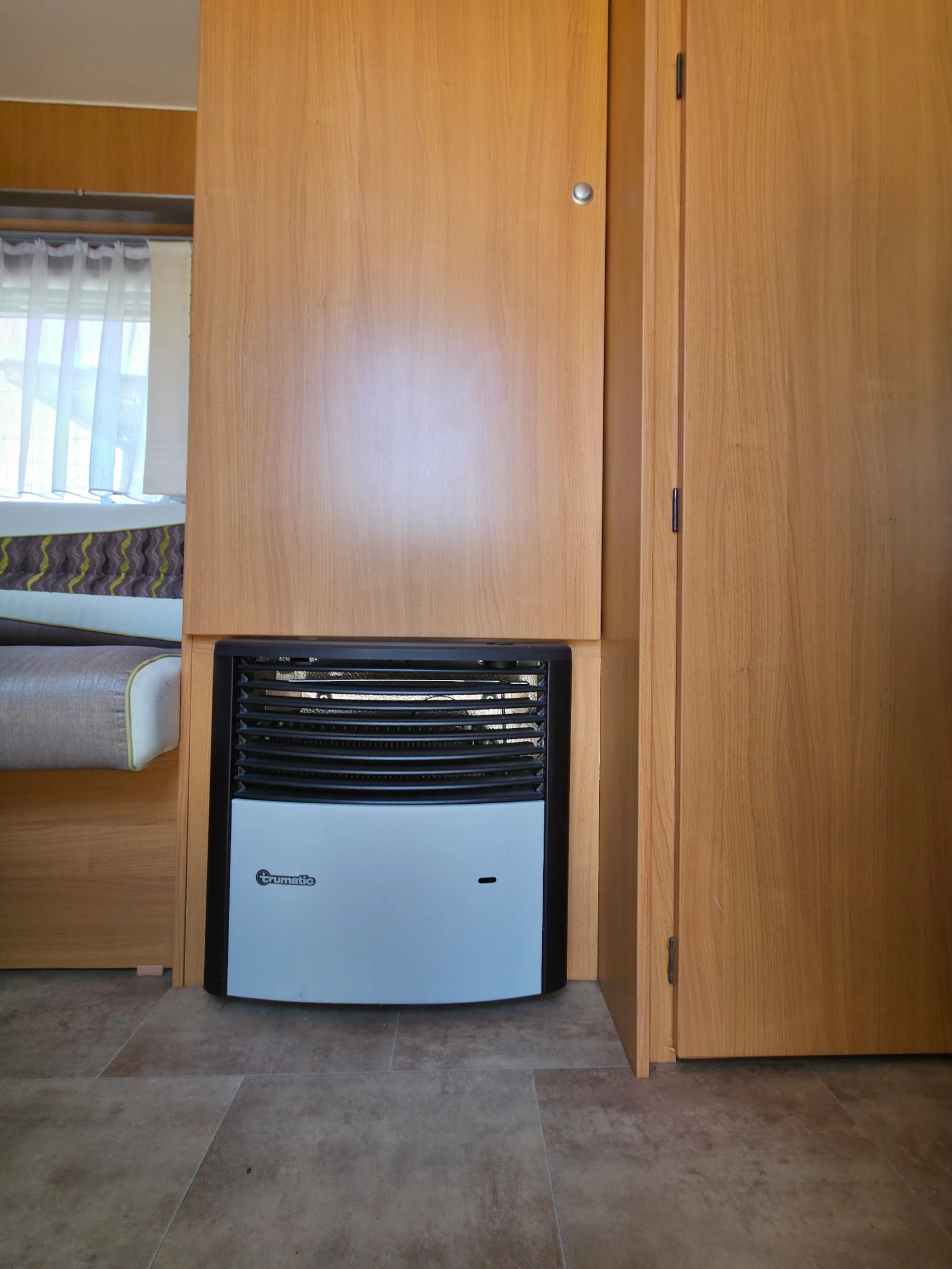  Burstner 435TS | Mobile.bg   15