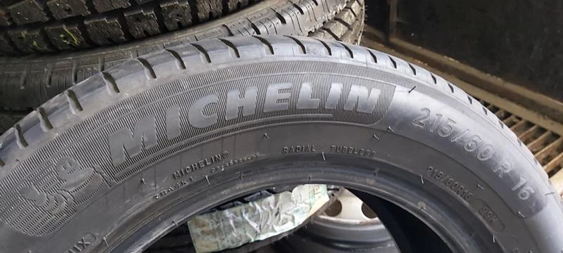 Гуми Летни 215/60R16, снимка 6 - Гуми и джанти - 32905635