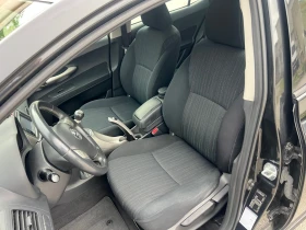 Toyota Auris 2.0 D4D 126 кс. NAVI, снимка 12
