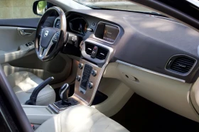 Volvo V40 Cross Country, снимка 10