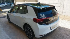VW ID.3 8500km 62kwh 204h.p - 24600 € / 48113.42 лв. - 87382545 7