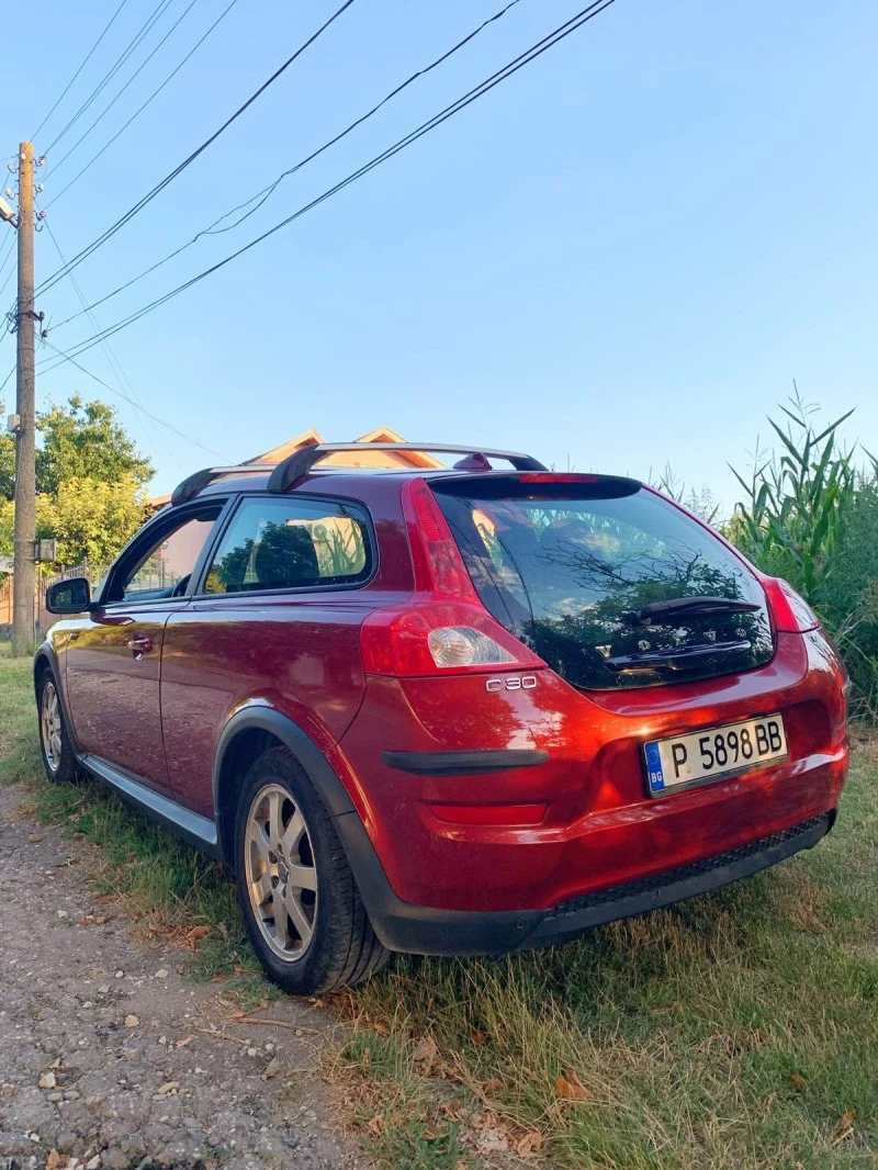 Volvo C30 1.6 Бензин, снимка 7 - Автомобили и джипове - 47504574