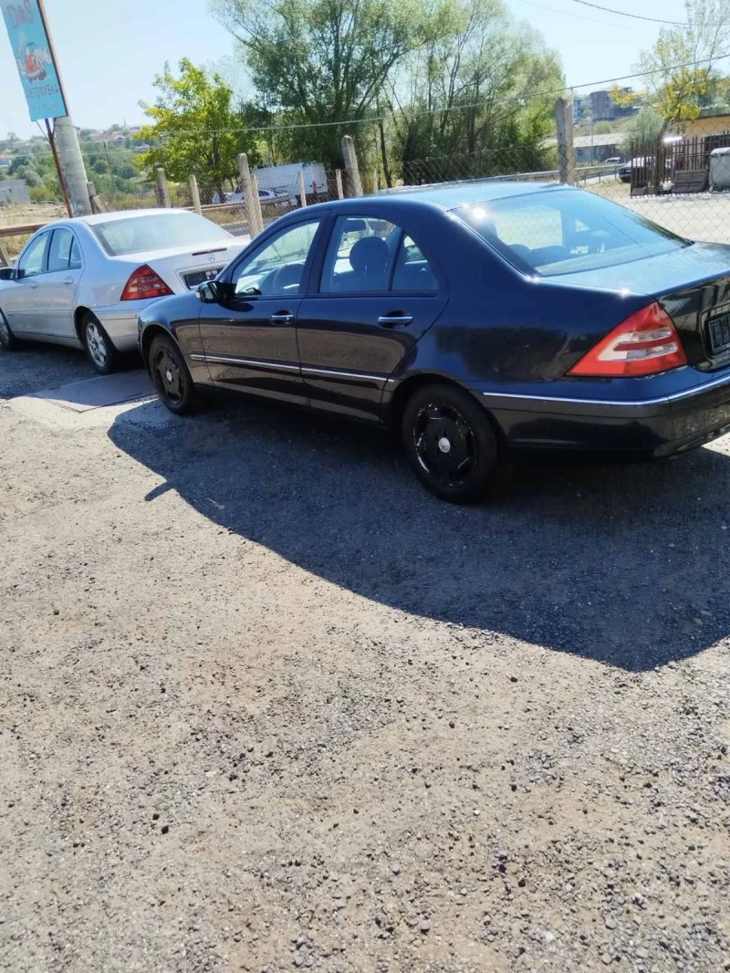 Mercedes-Benz C 200 CDI, снимка 2 - Автомобили и джипове - 46948592