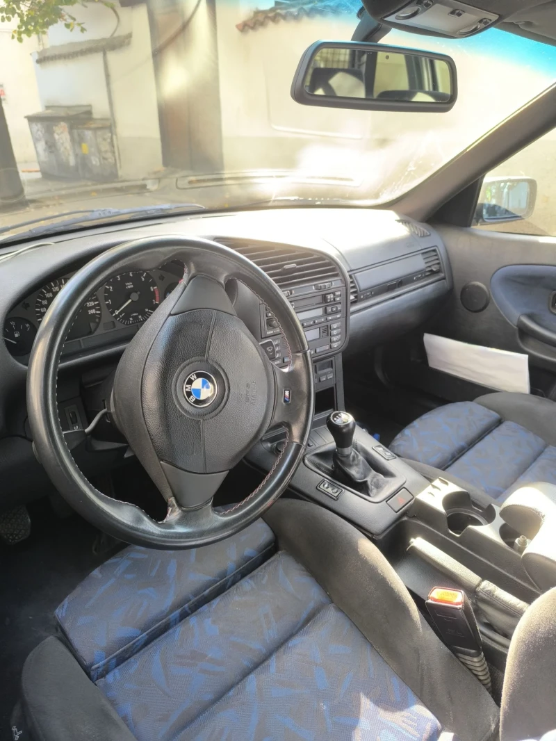 BMW 318, снимка 4 - Автомобили и джипове - 48245054