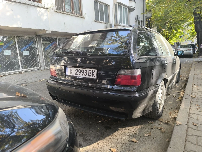 BMW 318, снимка 8 - Автомобили и джипове - 48245054