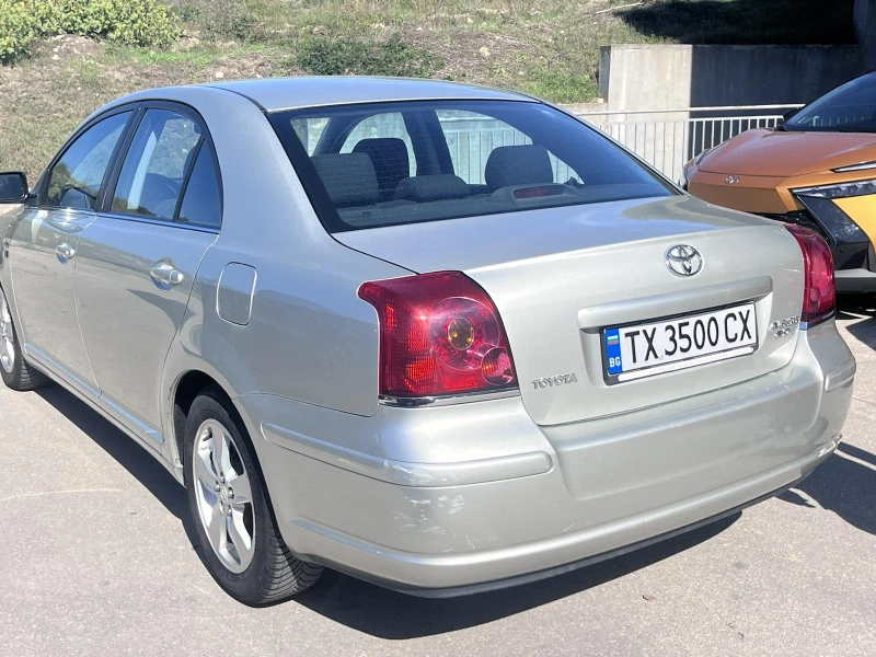 Toyota Avensis 2.0 D4D, снимка 1 - Автомобили и джипове - 48520958