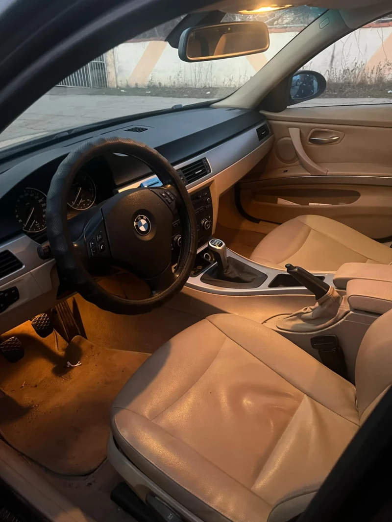 BMW 320, снимка 3 - Автомобили и джипове - 48620298