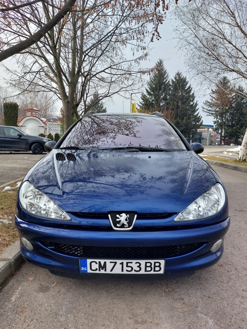 Peugeot 206 SW, снимка 1 - Автомобили и джипове - 48622310