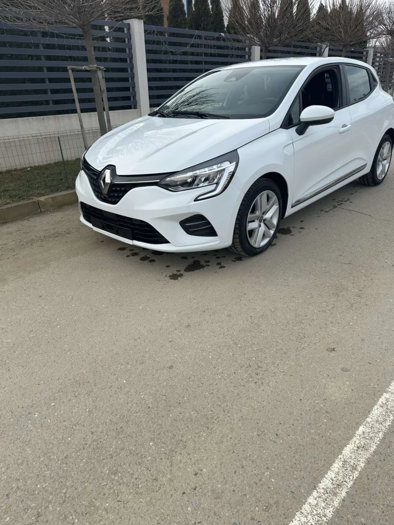 Renault Clio 21 000 km., снимка 2 - Автомобили и джипове - 48930897