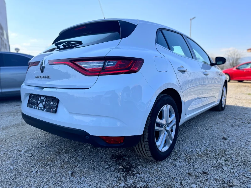 Renault Megane 1.5dci navi/keyless/pdc, снимка 6 - Автомобили и джипове - 49257752