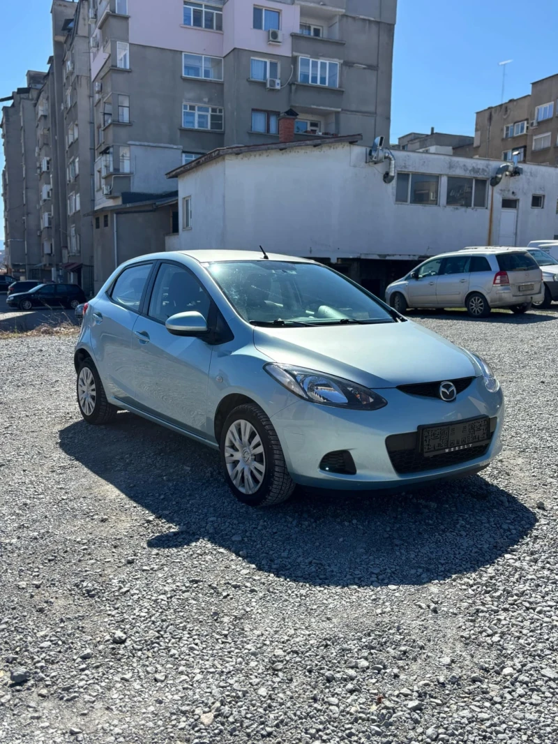 Mazda 2 1.3 i, снимка 8 - Автомобили и джипове - 49608425