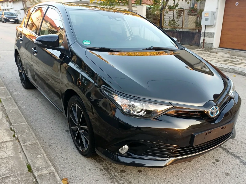 Toyota Auris 1.2i, снимка 6 - Автомобили и джипове - 52122852