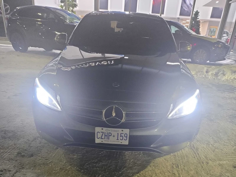 Mercedes-Benz C 300 * CARFAX * ЦЕНА ДО БГ, снимка 2 - Автомобили и джипове - 53174403