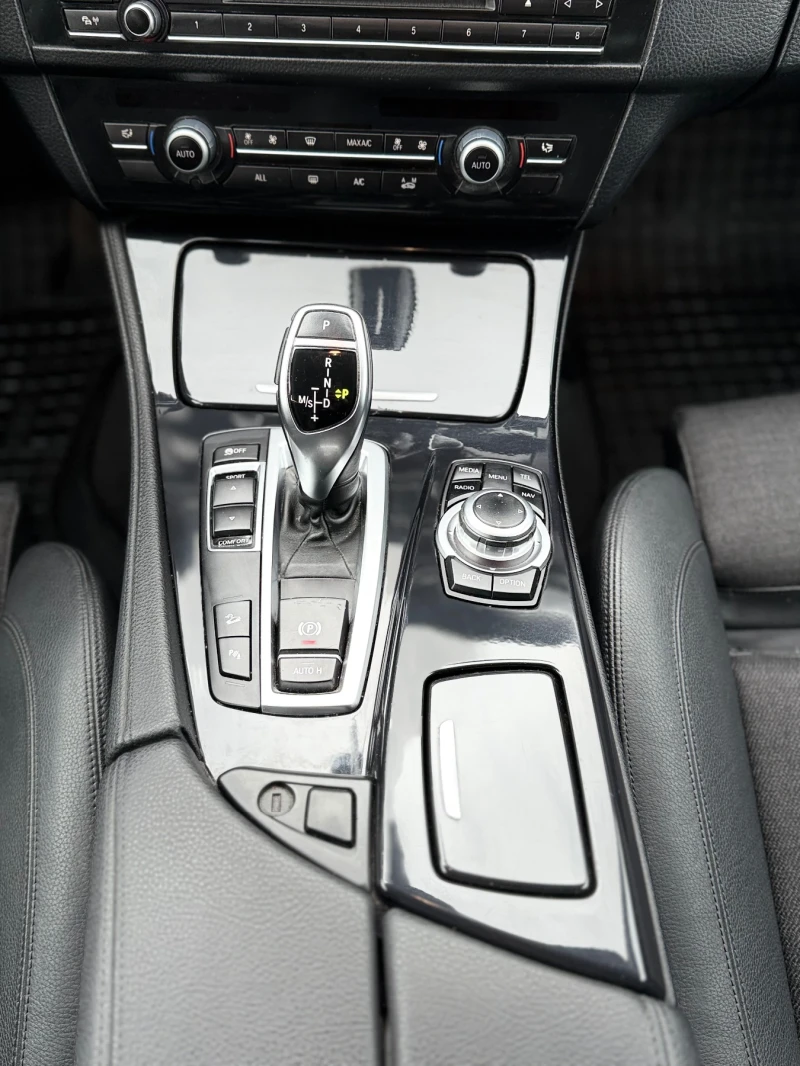 BMW 530 X drive, снимка 9 - Автомобили и джипове - 53230854