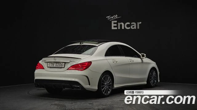 Mercedes-Benz CLA 250 AMG 4MATIC| КАМЕРА| ПАНО| DIST| ПАМЕТ| ПОДГРЕВ, снимка 2 - Автомобили и джипове - 55784247
