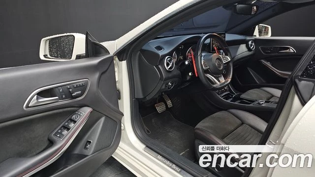 Mercedes-Benz CLA 250 AMG 4MATIC| КАМЕРА| ПАНО| DIST| ПАМЕТ| ПОДГРЕВ, снимка 4 - Автомобили и джипове - 55784247