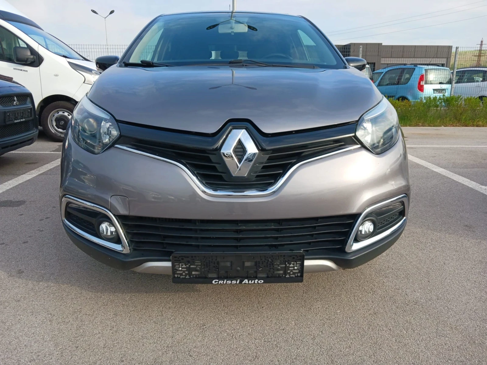 Renault Captur 1.5 dci - изображение 2