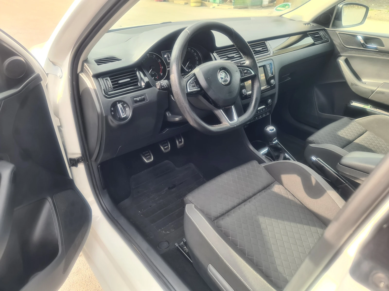 Skoda Rapid  - изображение 6