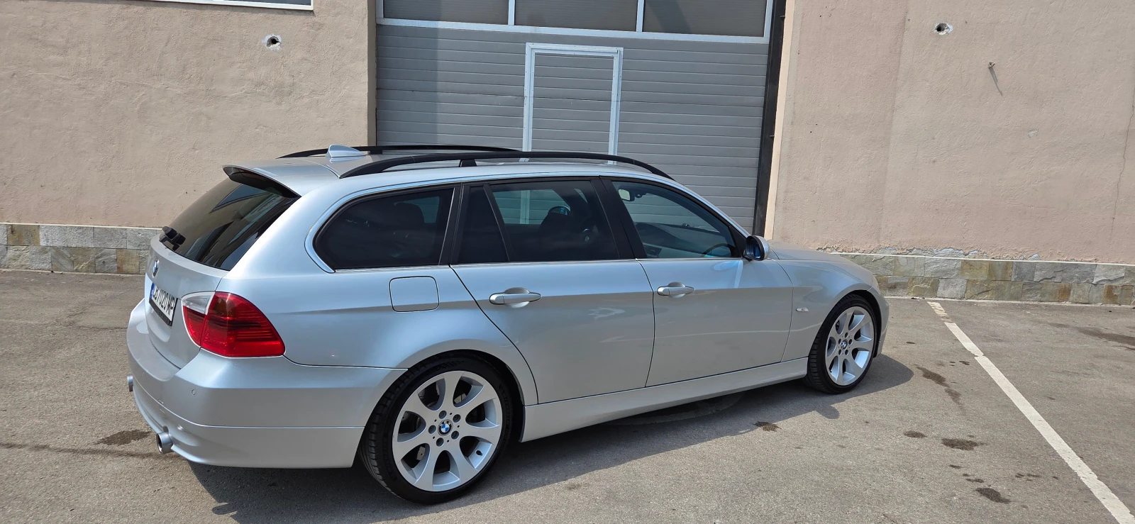 BMW 335 E91 - изображение 9