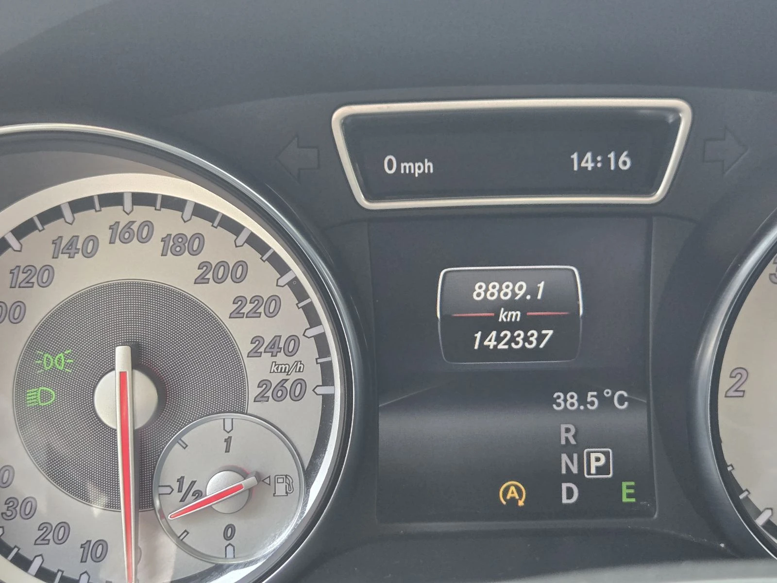 Mercedes-Benz CLA 200  - изображение 6