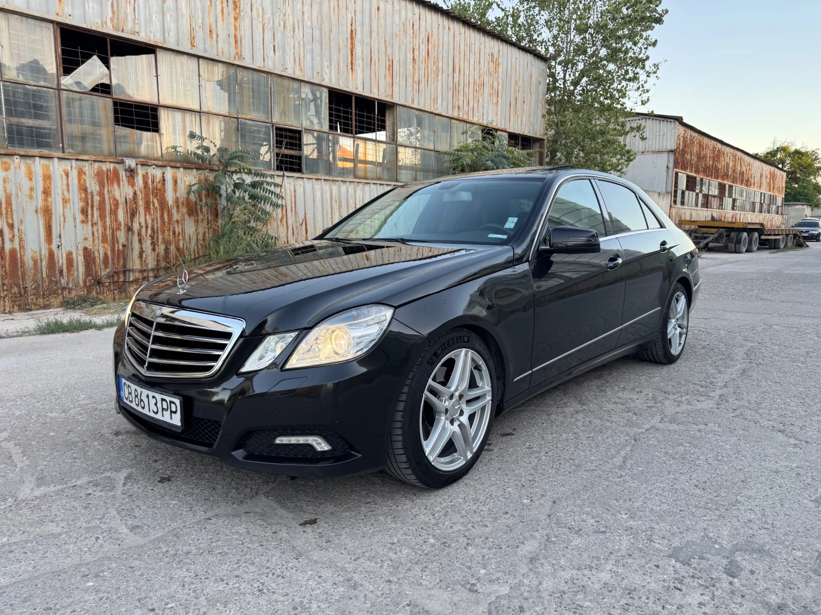 Mercedes-Benz E 250  - изображение 10