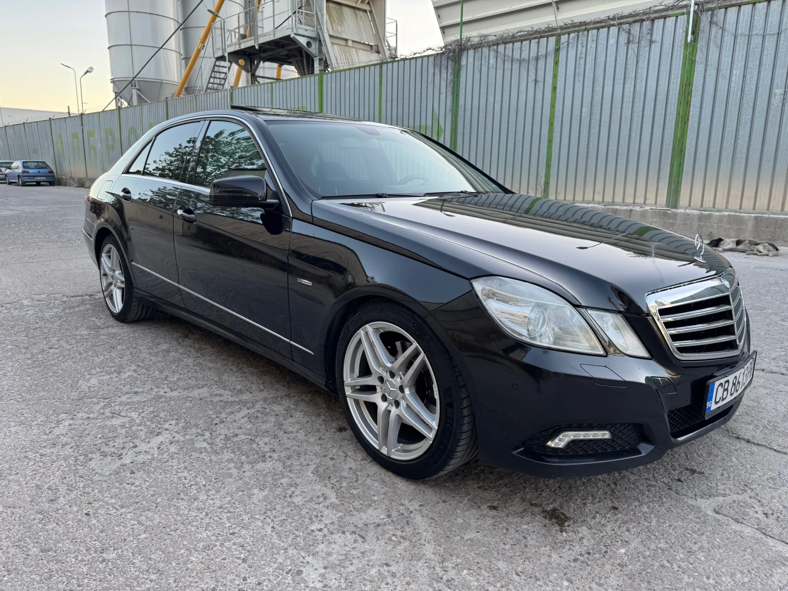 Mercedes-Benz E 250  - изображение 4