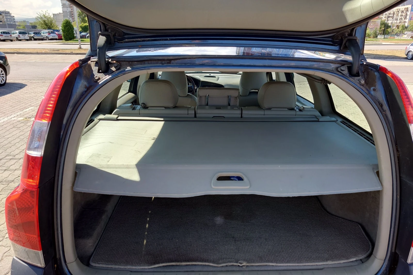 Volvo Xc70  - изображение 6