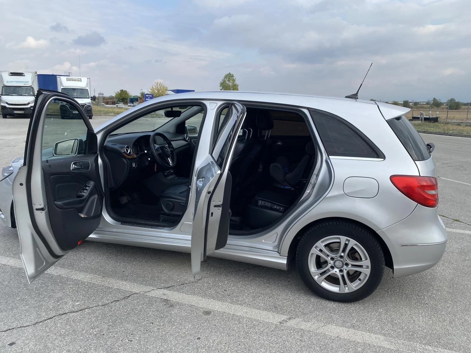 Mercedes-Benz B 180  - изображение 3