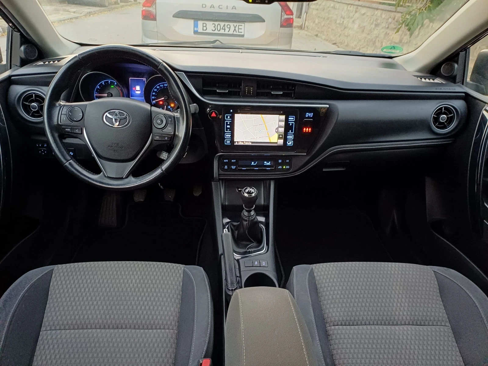 Toyota Auris 1.2i | Mobile.bg � ����������� 14
