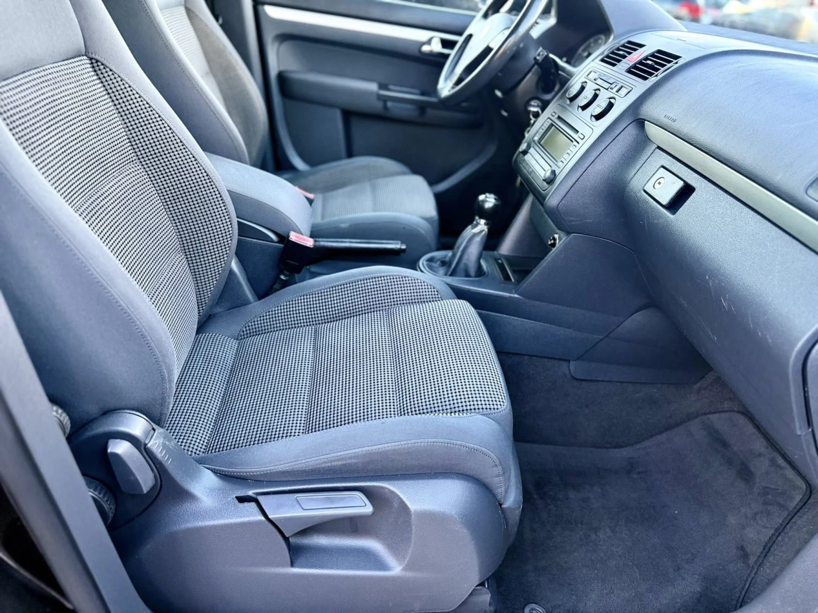 VW Touran 2.0 6- | Mobile.bg   13