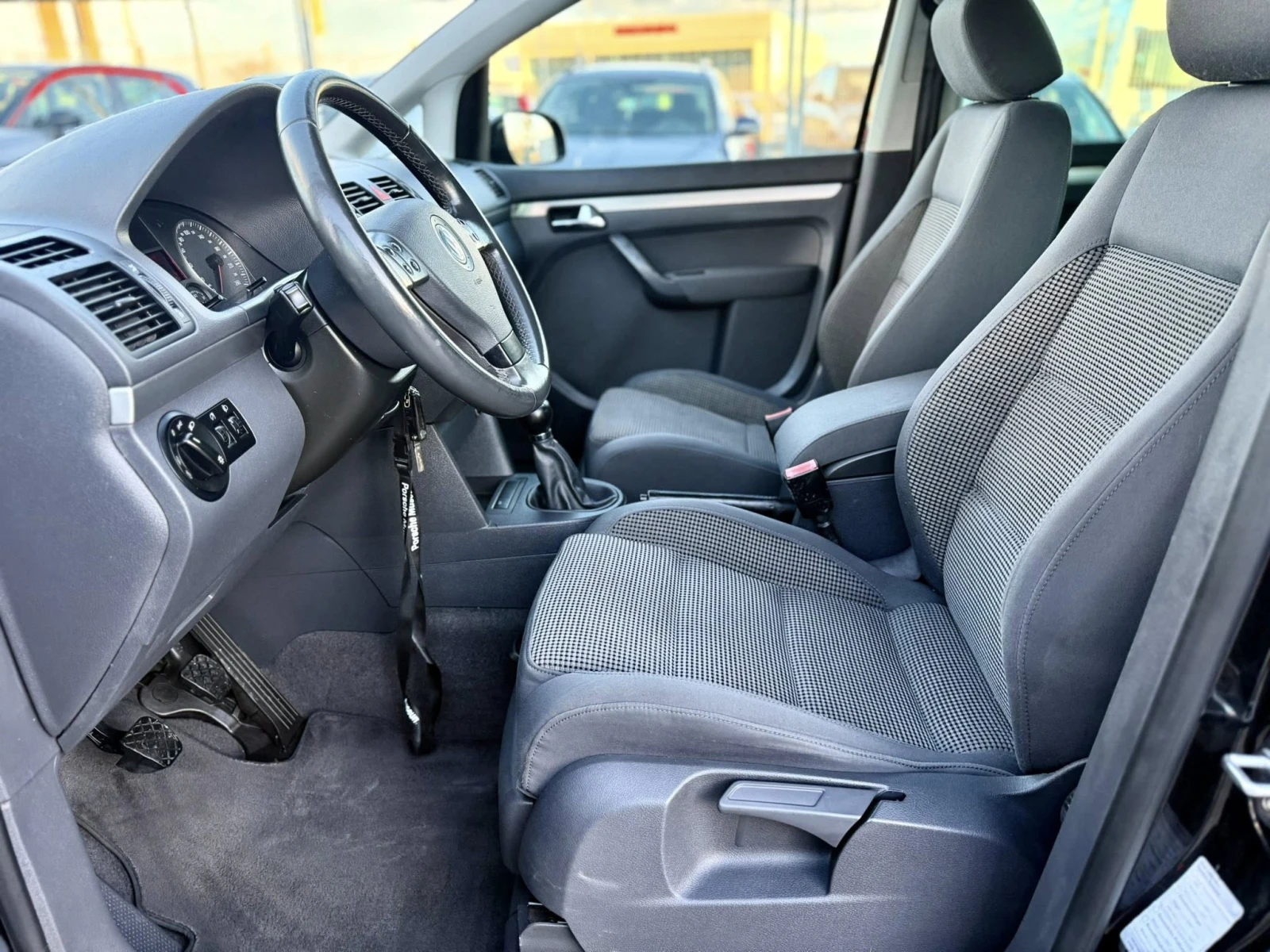 VW Touran 2.0 6- | Mobile.bg   9