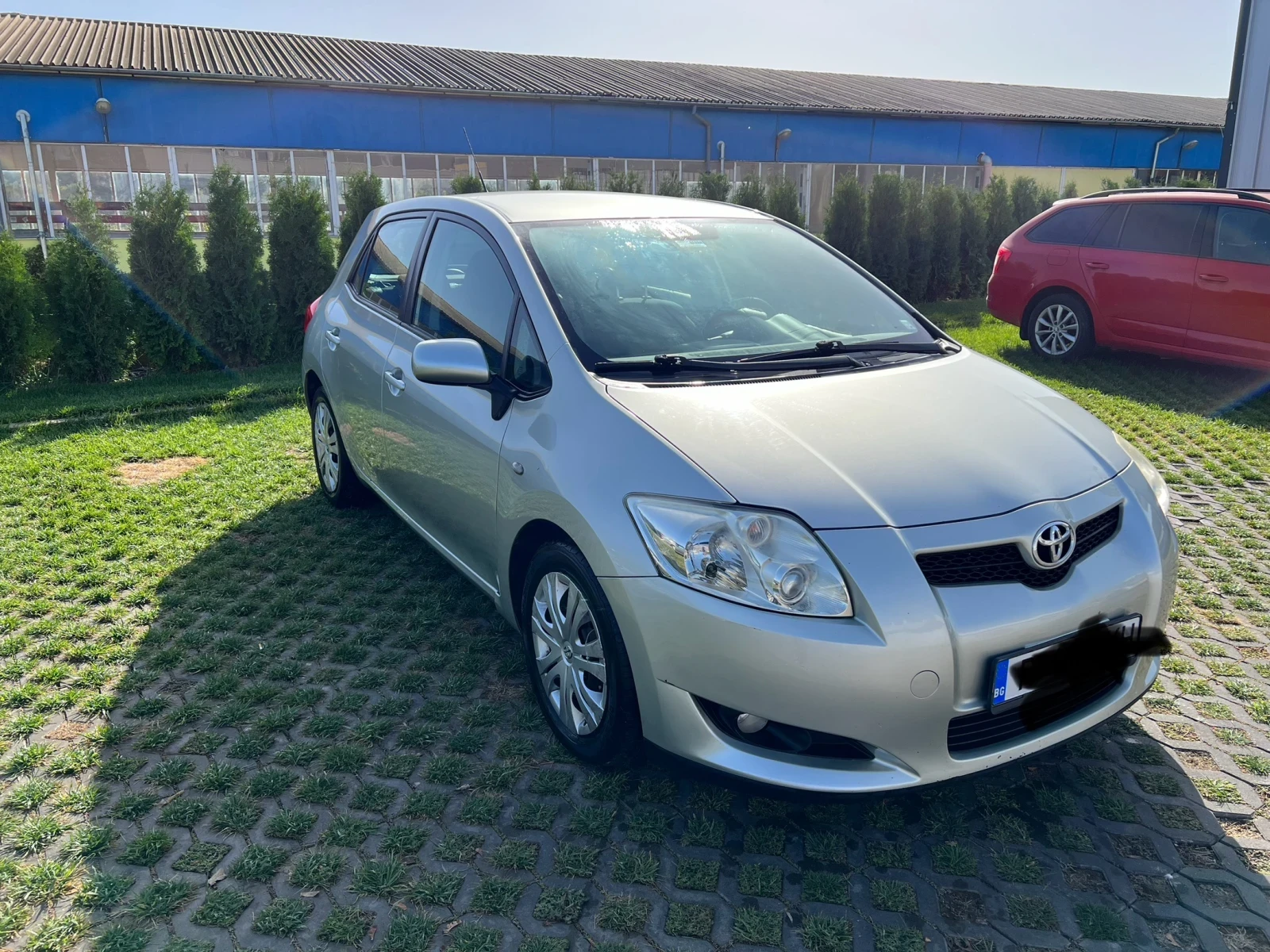 Toyota Auris  - изображение 2