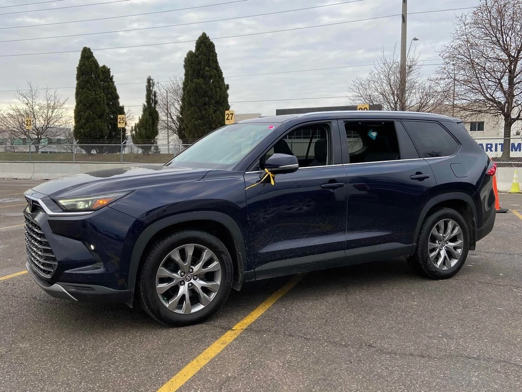 Toyota Grand Highlander * Limited AWD * CARFAX * БЕЗ ПЪРВОНАЧАЛНА ВНОСКА - изображение 2